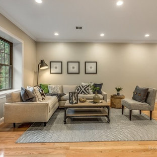 Minimalist home design photo in Boston