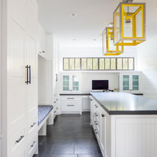 Contemporary Beach Cottage Mudroom