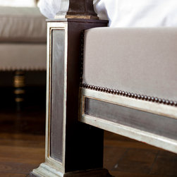 Prado Bed by Ebanista - Beds
