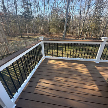 Trex Enhanced Basics Open Deck with Staircase and Landing