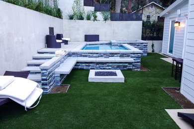 Example of a small minimalist pool design in Los Angeles