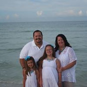 Tory Lentz's photo