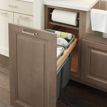 Base Paper Towel Cabinet with Full Height Door