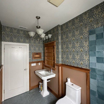 Bathroom wallpaper installation Oregon City, OR