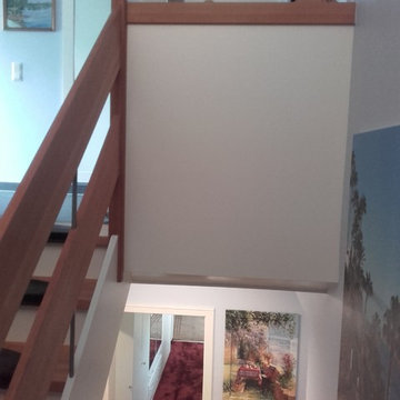 Flur mit Treppe und Schränke