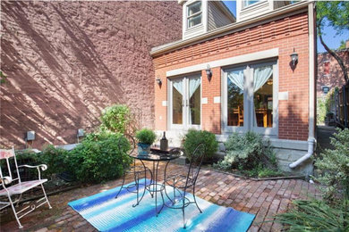Exterior home idea in Other