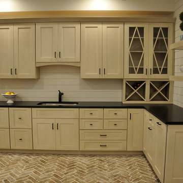 Linen and Line Design and Kitchens
