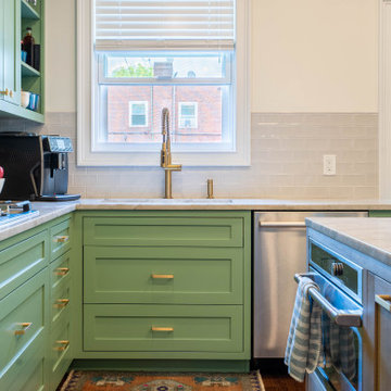 Queens House - Quartzite Kitchen Countertops