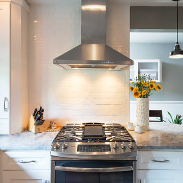 Kitchen Backsplashes