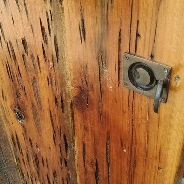SLIDING BARN WOOD DOORS