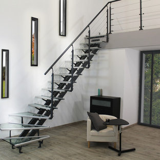 75 Most Popular Glass Staircase with Cable Railing Design Ideas for July 2020 - Stylish Glass 