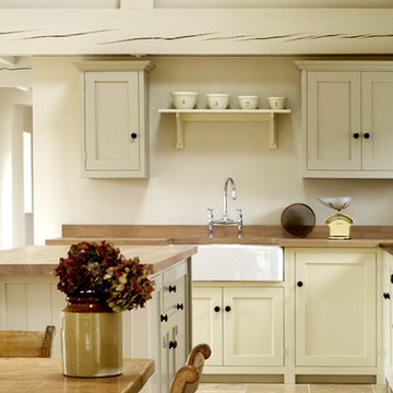 The Ashbourne Shaker Kitchen by deVOL