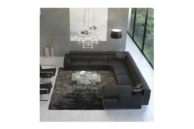 Example of a large living room design in Miami