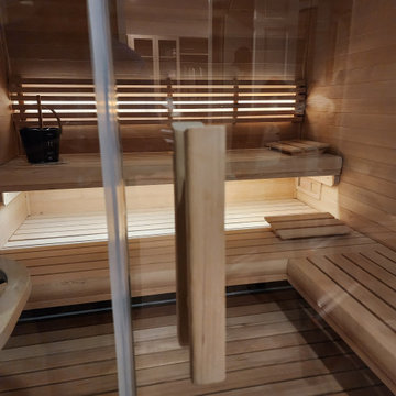 Luxury Built-in Traditional Sauna