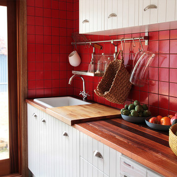 Red Splashback Kitchen