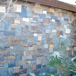 Glacier Green Ledge Stone - Siding And Stone Veneer