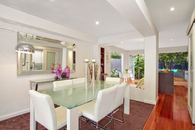 Design ideas for a contemporary dining room in Christchurch.