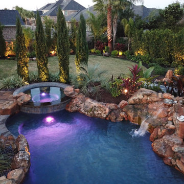 Swimming Pools & Out dooor Living