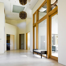 White travertine