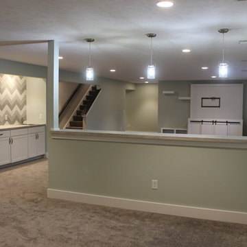 Home Bars, Bonus Rooms & Features