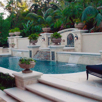 Pools/Spas
