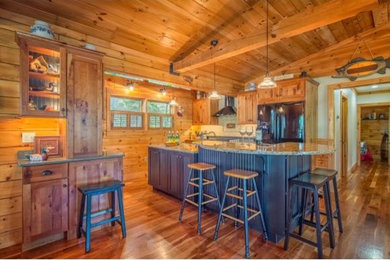 Kitchen - rustic kitchen idea in Boston