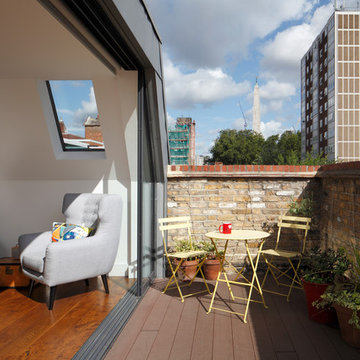 Ronnie Wood's Former Painting Studio Becomes Luxury City Apartment