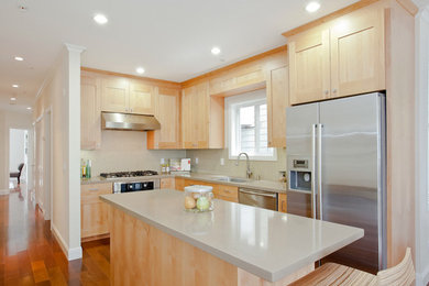 Elegant kitchen photo in San Francisco