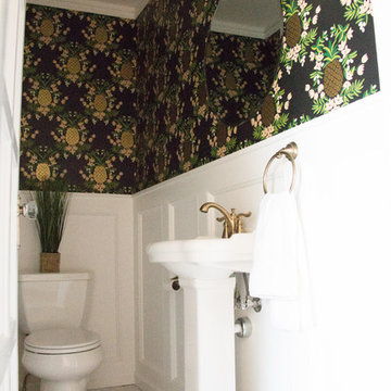 Pineapple half bath