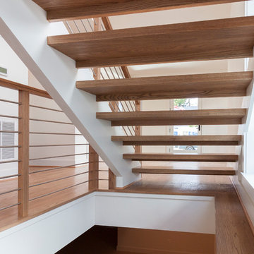 Project #48 | Contemporary Staircase with Warm Tones