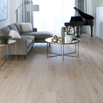 Powder River Battery - Engineered Hardwood, European White Oak