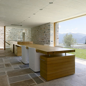 Swimming pools, pool copings, pool decks & pool fountains