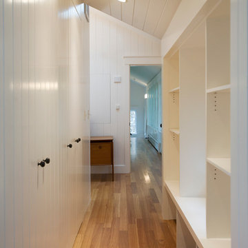 Cape Reno - Master Suite Closet