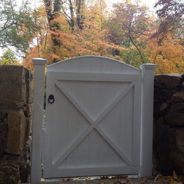 Custom Cedar Picket Fence Darien