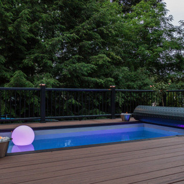 Deck and Soake Pool