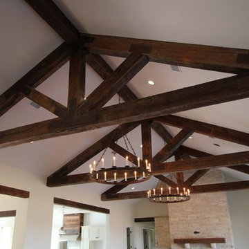 KING PIN TRUSSES