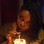 Alexis Laing's photo