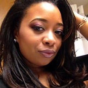 Monique Moores foto