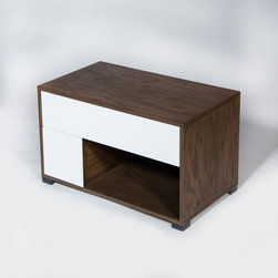 Modern Class Bedroom (Twitter Night Stand) - Products