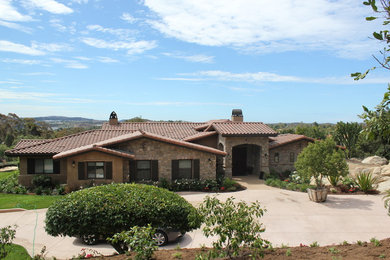 Tuscan exterior home photo in San Diego