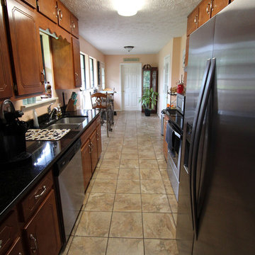 Kitchen Update: Romina Noche tile and Ubatuba Granite countertops