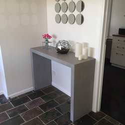 Furniture - Side Tables and Accent Tables