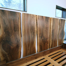 Platform Bed with 5-panel headboard, drawers + sidetables - Products