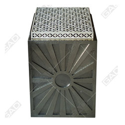 STYLISH METAL COFFEE TABLE OF NICKEL - Furniture