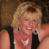 Fiona Stott's photo