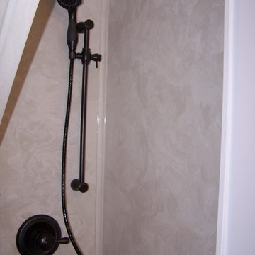 Faust Shower under stairs
