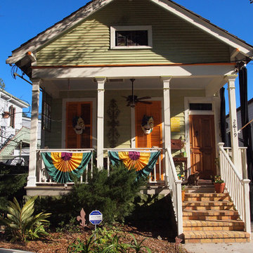 Mardi Gras - Bayou St. John, New Orleans