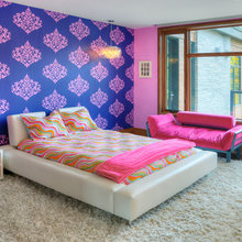 Isabella bedroom