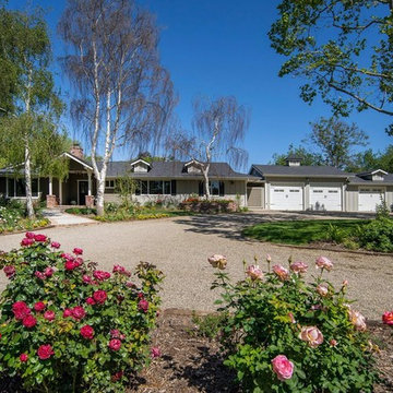 Monarch Residence