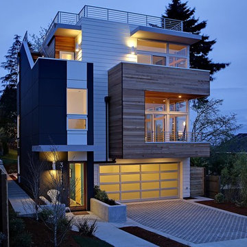 Stately Dearborn Home